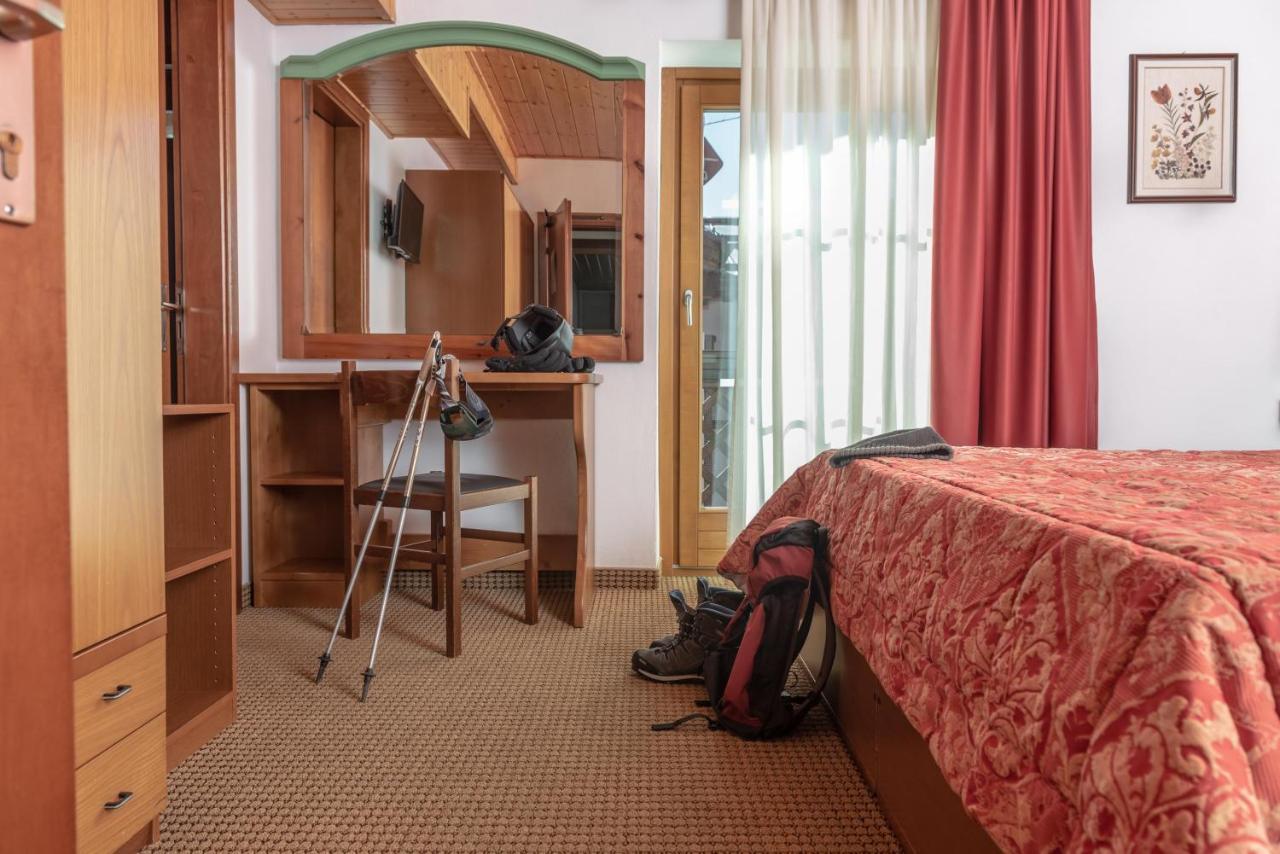 Hotel Italo Madonna di Campiglio Exterior photo