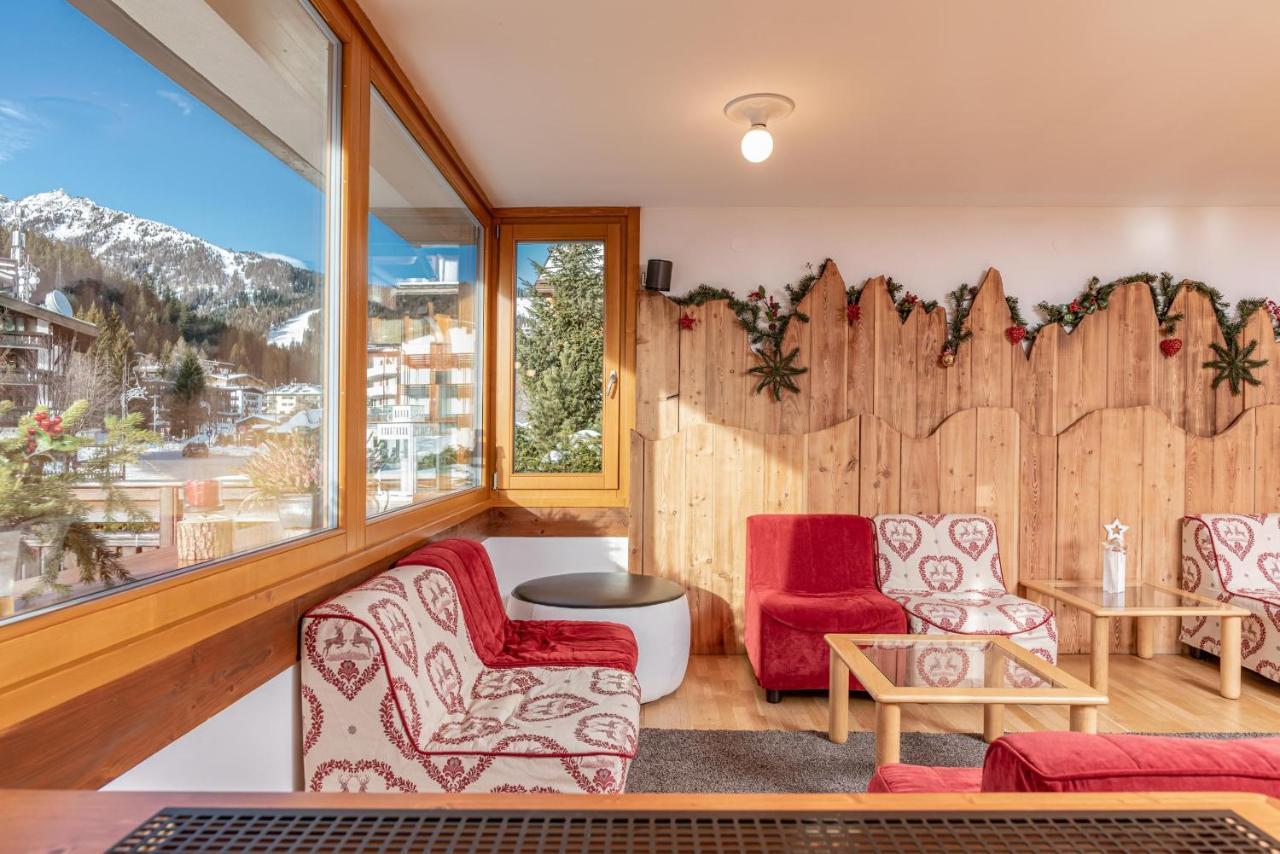 Hotel Italo Madonna di Campiglio Exterior photo
