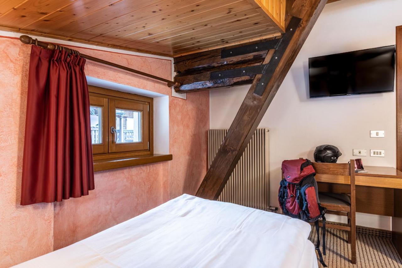 Hotel Italo Madonna di Campiglio Exterior photo